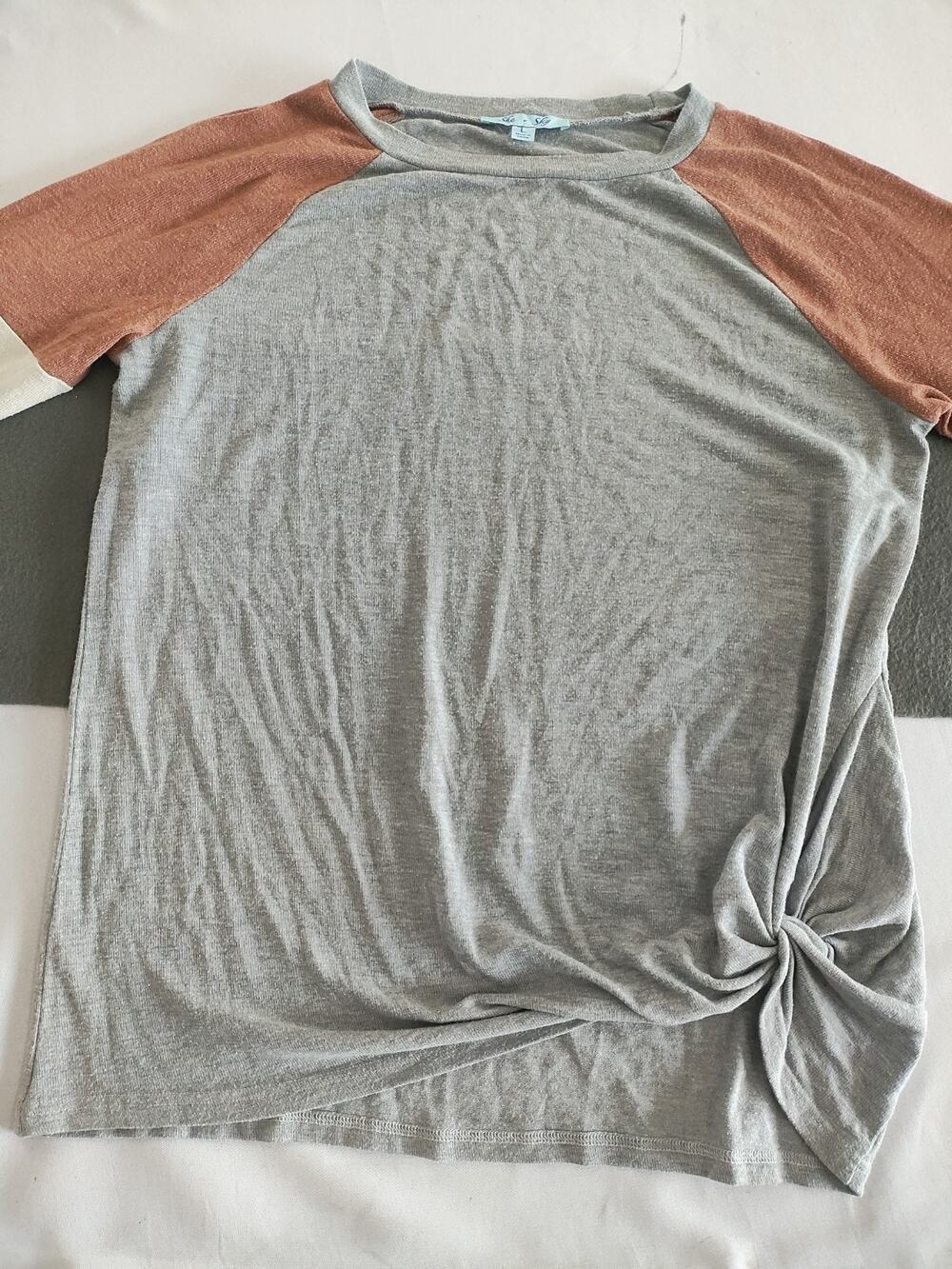 She + Sky Women's Long Sleeve Top Boho Casual Pullover Shirt Large Side Knot